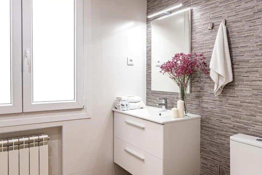 Nice Apartment Near Gran Via Val27 Madrid Extérieur photo
