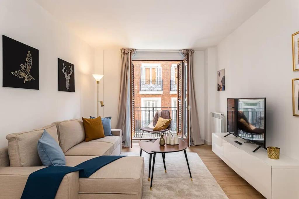 Nice Apartment Near Gran Via Val27 Madrid Extérieur photo
